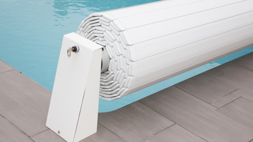 laigua-daqui-piscine-beton-construction-renovation-volet-securisant-perpignan-argeles-canton-66